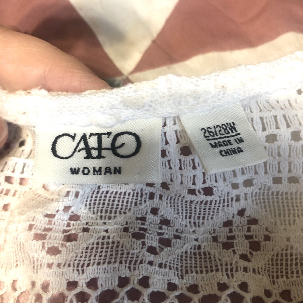 Cato White Crochet Cardigan 26/28W